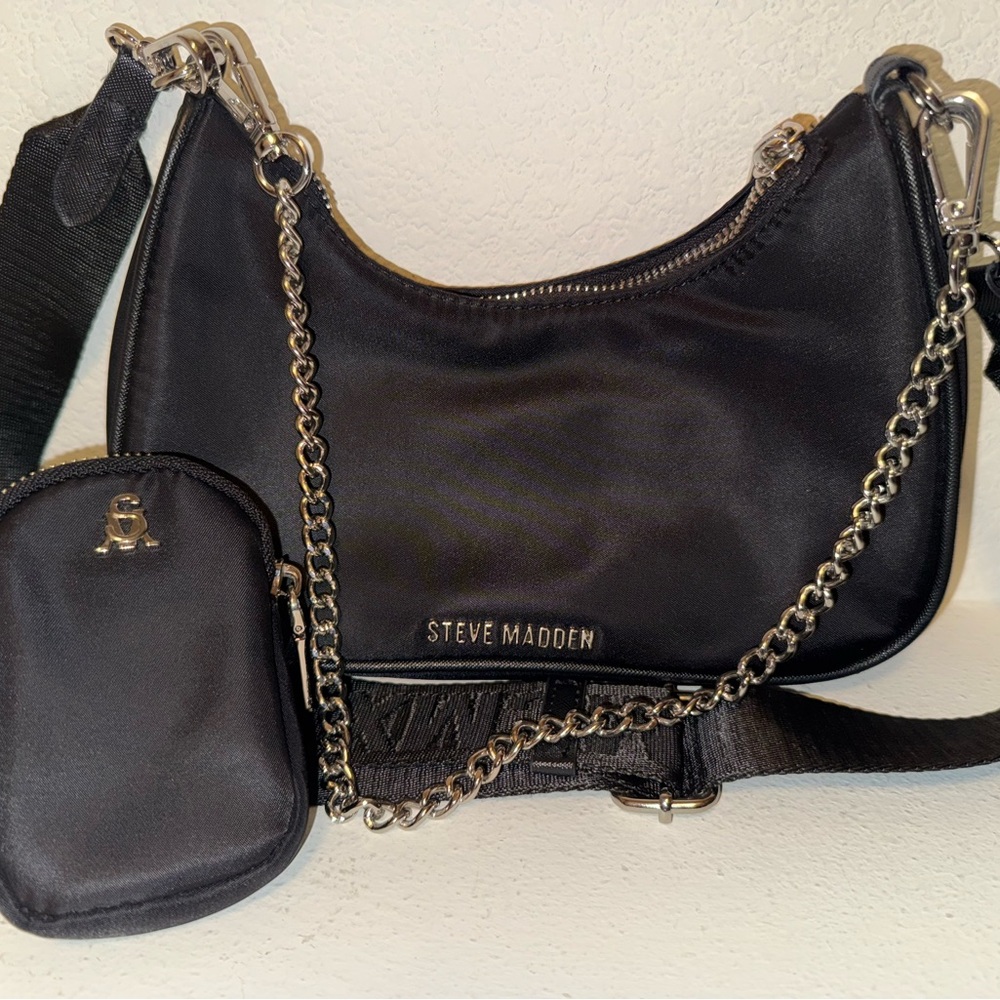 Steve Madden Black Crossbody Bag with Chain Detail
